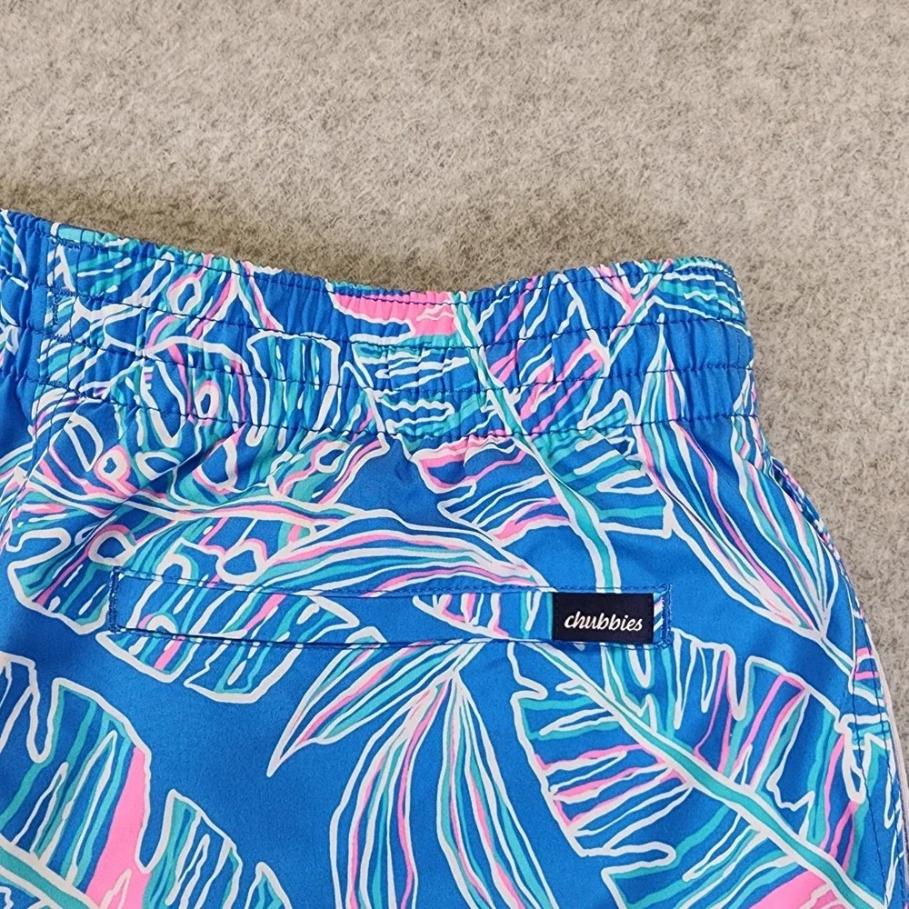 Chubbies Mens M Swim Trunks Tropical Leaves Beach Colorful 5.5